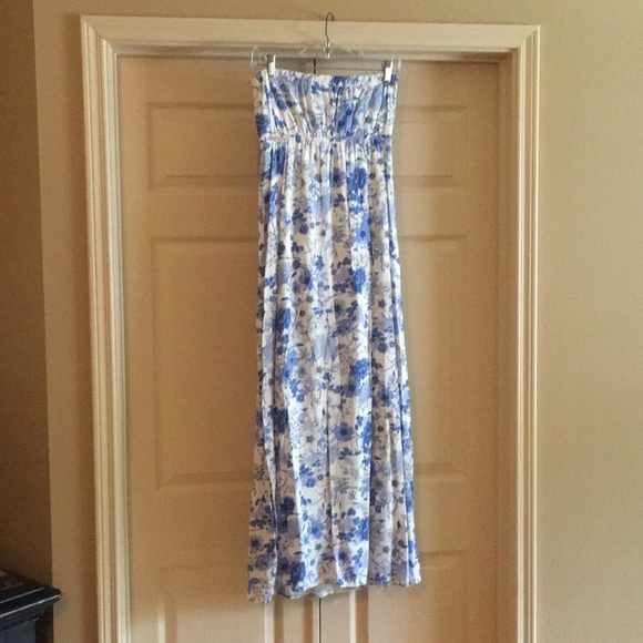 Blue Floral Maxi Dress - Picture 2 of 3